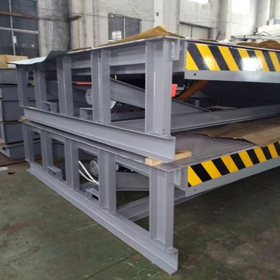 Stationary Loading Hydraulic Manual Edge Dock Leveler Portable Platform With Free Bumpers
