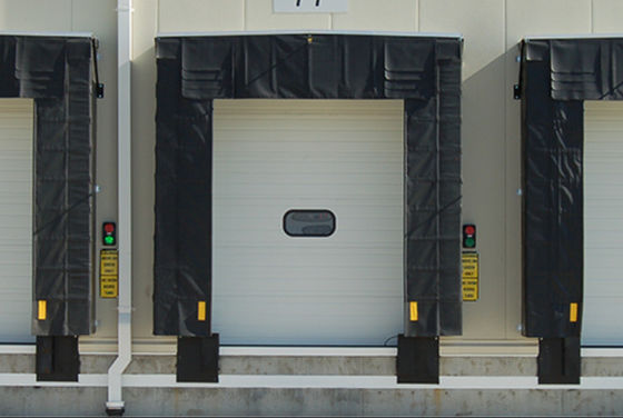 Mechanical Cold Storage Loading Dock Shelters PVC  Curtain Adjustable Retractable