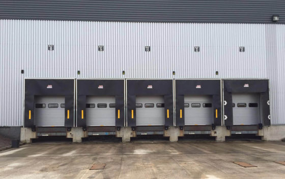 Galvanized Steel Liner Loading Dock Shelters Sponge For Optimal Performance