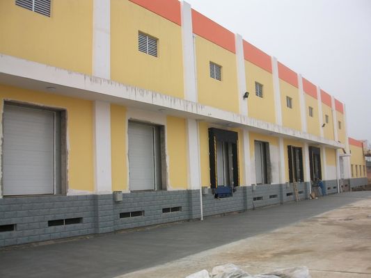 Noise Reducing Commercial Sectional Overhead Doors With Automatic Formed