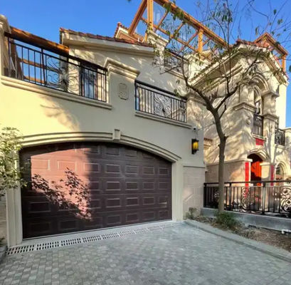 Insulated Sectional Doors with Flat or Contoured Panel Design and Powder Coated Finish Warehouse Overhead Garage Door