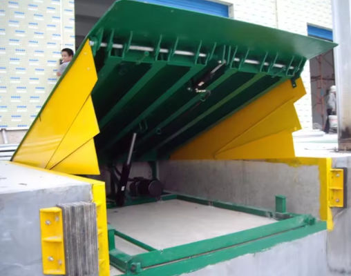 Powder Coated Loading Dock Leveler Safety Chains 10 000-20 000 Lbs Mechanical Installation Hydraulic Dock Platform