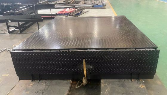 Dock Door Levelers 25000-40000LBS Safe Design Customized Workshop Automatic Dock Plate