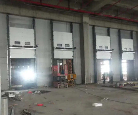 Insulated Sectional Garage Doors With Polyurethane Foam And Ventilation Remote Control Vertical