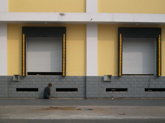 Easy Installation Industrial Rectangular Inflatable Dock Shelter With Excellent Weather Resistance