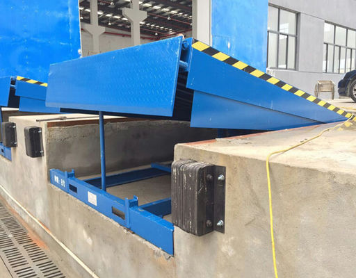 Electric Loading Dock Leveler With Enhanced Safety Features 8ton 10ton Container Stationary Boarding Bridge