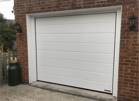 Wind Resistant Powder Coated White Foam Filled Double Skin Sectional Overhead Door