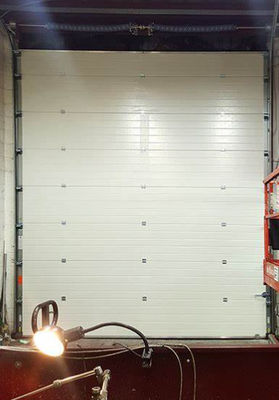 Aluminum Threshold Sectional Overhead Door 50mm-80mm Thickness Insulated Custom Insulated Flap Vertical Lift Panel Used