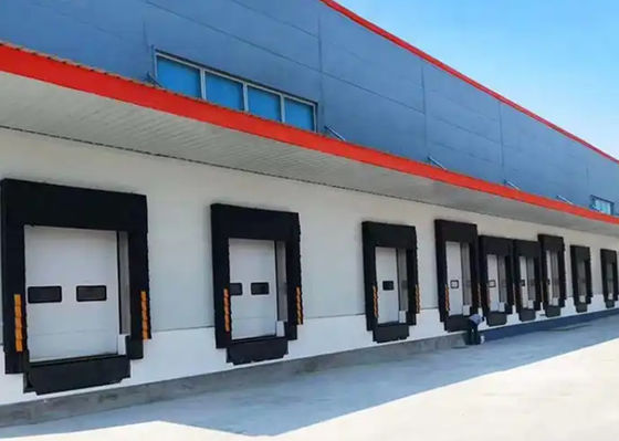 High Pressure Resistance Industrial Adjustable Inflatable Insulated Airtight Sealed Dock Shelter For Easy Portability