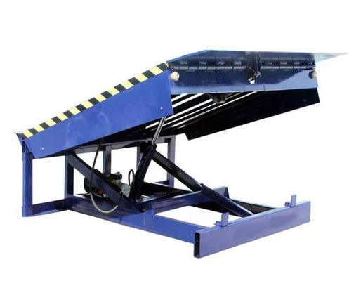 Customizable Deck Height Electric Dock Door Levelers Workshop Automatic Dock Plate 25000-40000LBS Safe Design Heavy Duty