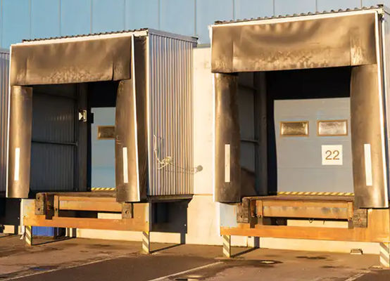 Rectangular Industrial Adjustable Inflatable Insulated Airtight Sealed Dock Shelter Customized