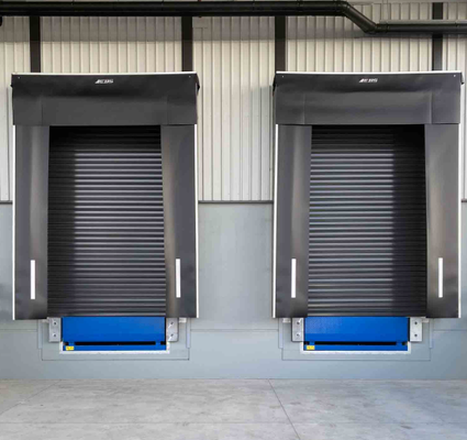 Protection From The Elements Adjustable Loading System dock door shelter Industrial Customized Thermal Insulated Cold Storage Logistics Loading Bay