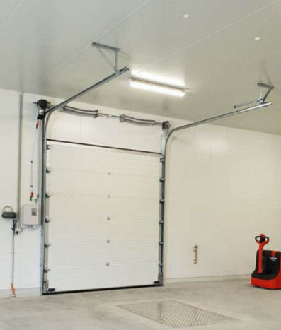Industrial Sectional Overhead Door Trader With Logistics Warehouse Loading