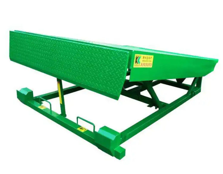Stationary Hydraulic Powered Loading Dock Leveler With Customizable Deck Height And Platform Size Container Loading