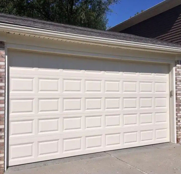 Auto Insulated Sectional Doors With Powder Coated Finish / Vinyl Weatherstripping Modern Steel Sectional Garage Doors