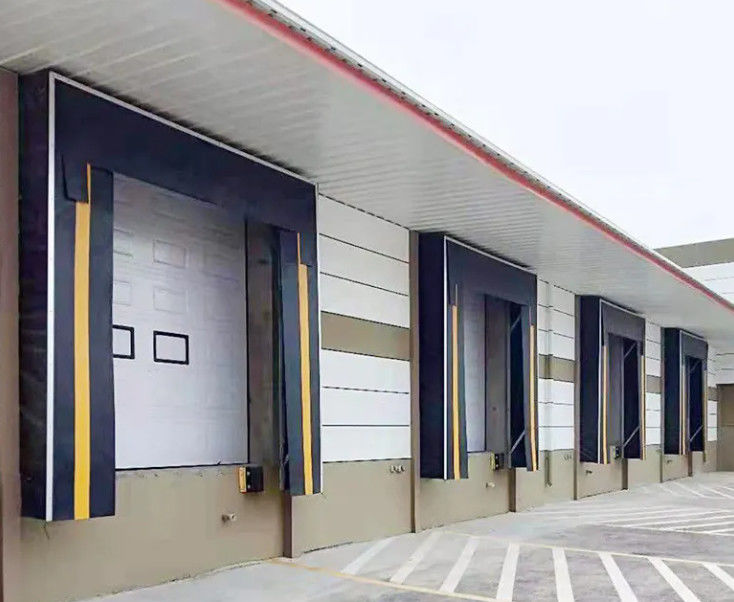 Steel Inflatable Dock Shelter With Easy Installation Excellent UV / Weather Resistance Cold Storage Door For Food