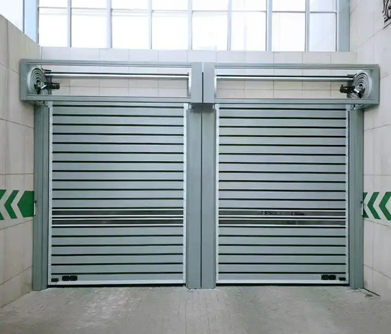 PLC Controlled Speed Spiral Door with 0.8m/s Opening and Closing Speeds at 220V/50HZ Customized