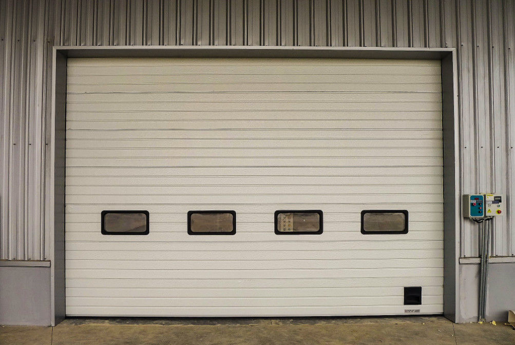 Aluminum Or Vinyl Threshold Commercial Sectional Doors With 50mm-80mm Thickness And Polyurethane Foam Insulation