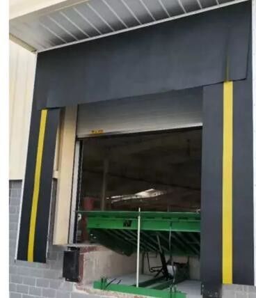 Reliable Operation Dock Door Shelter , Dock Seals And Shelters Long Using Life